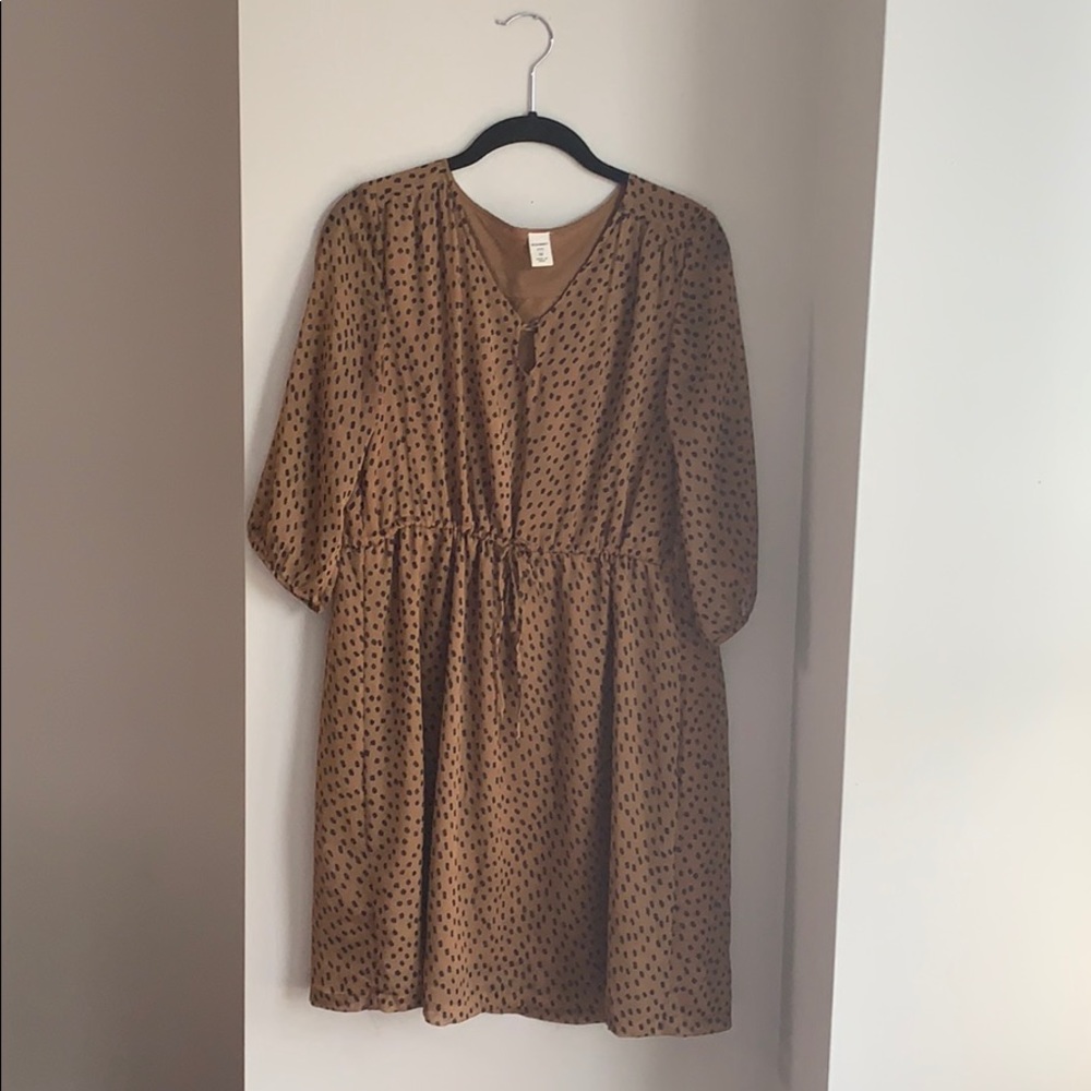 Old Navy 3/4 Sleeve Tan and Black Dot Dress